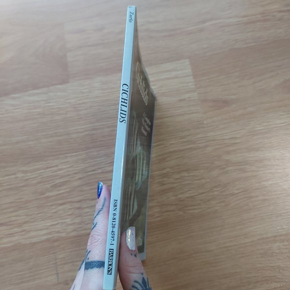 Mix & Match 3 for $10  - Cichlids: Purchase, Care, Feeding, Diseases, & Behavior - Picture 4 of 5